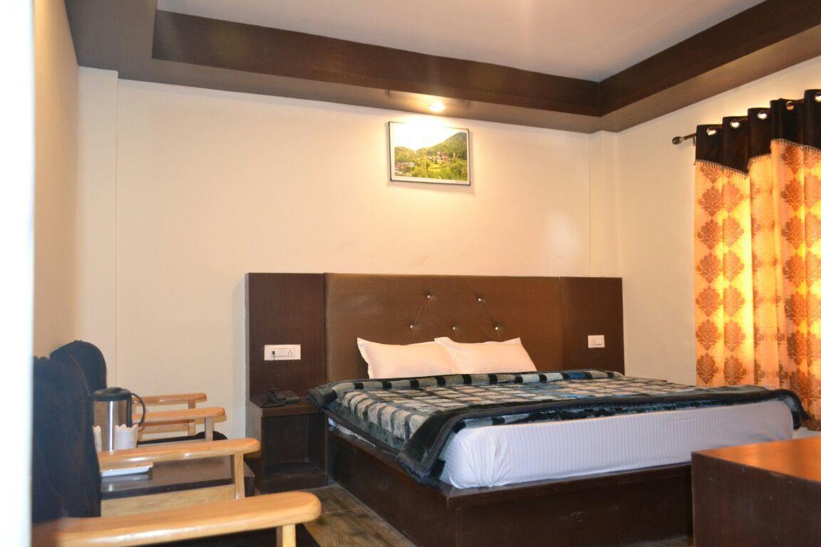 Tridev Hotel