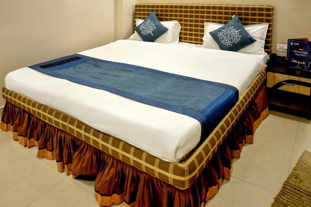 Tridev Hotel